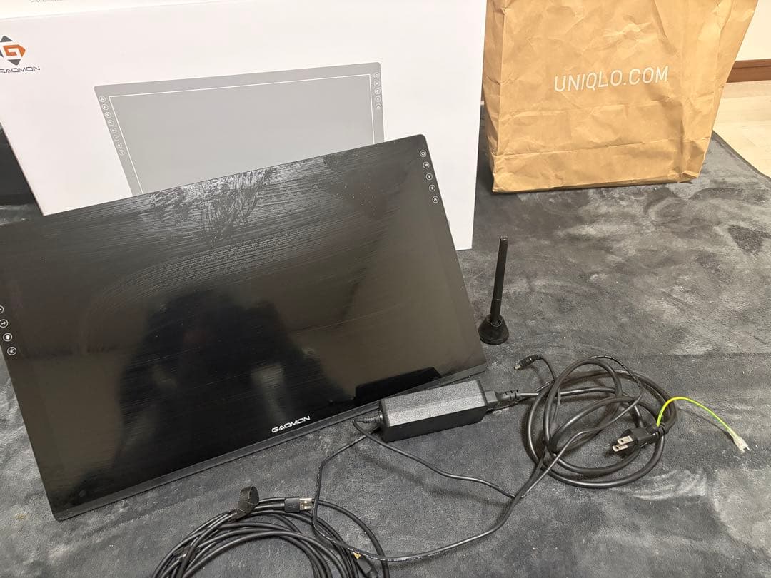 【備品全て有/動作確認済】GAOMON 液タブ PD2200 21.5インチ