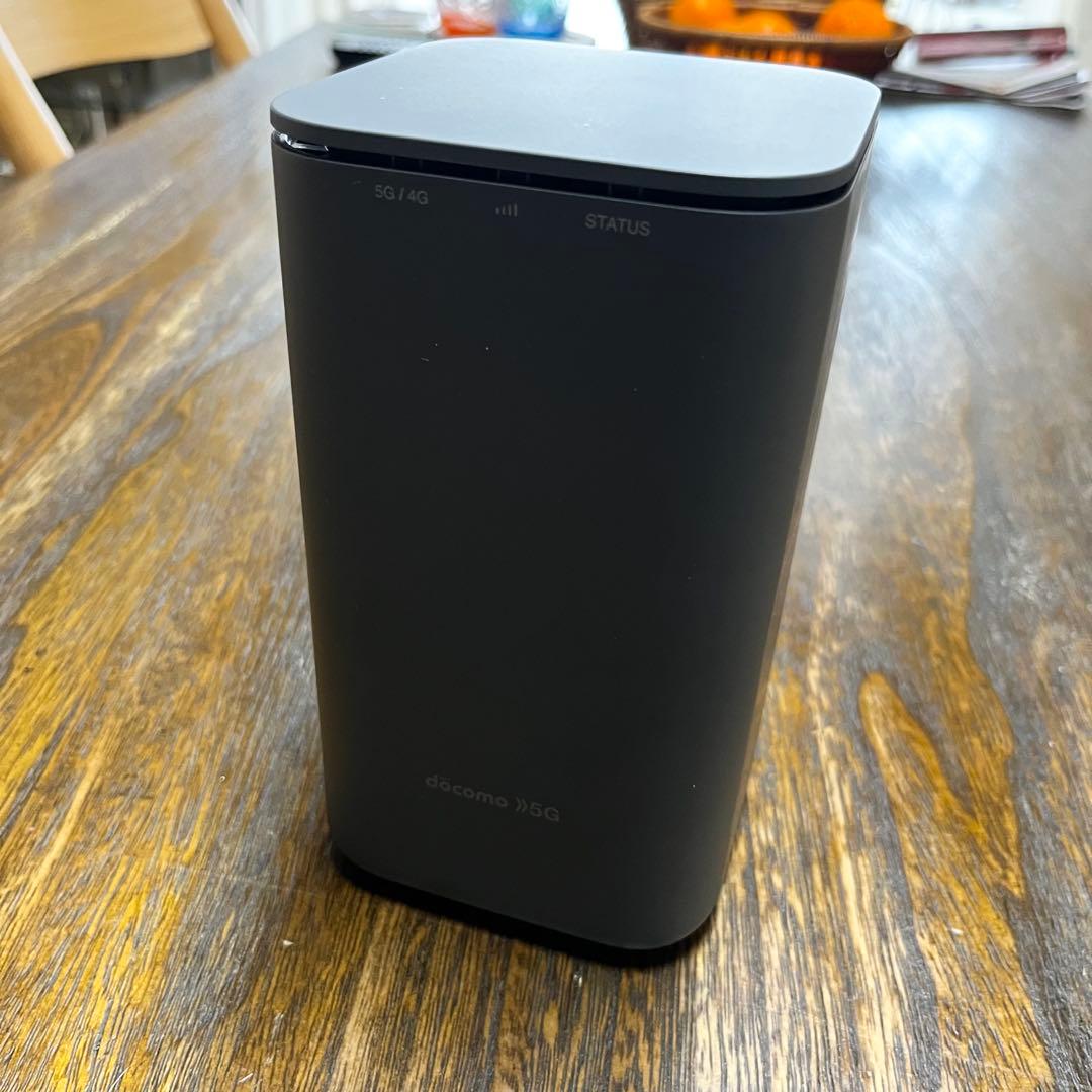 docomo  5G HR01 ほぼ未使用級 短期使用 動作確認済