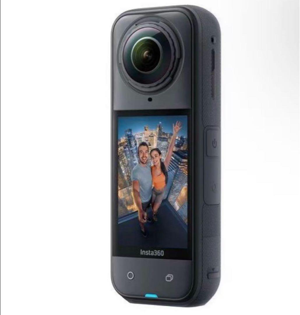 8K解像度と防水 - モデル名: Insta360 X5