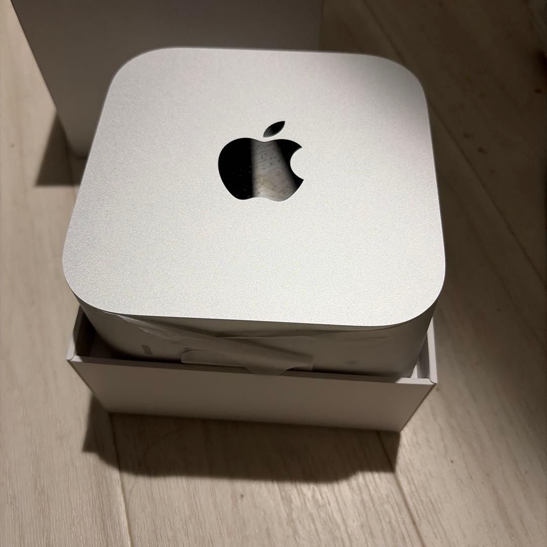 [美品]M4 Mac mini (16/256)
