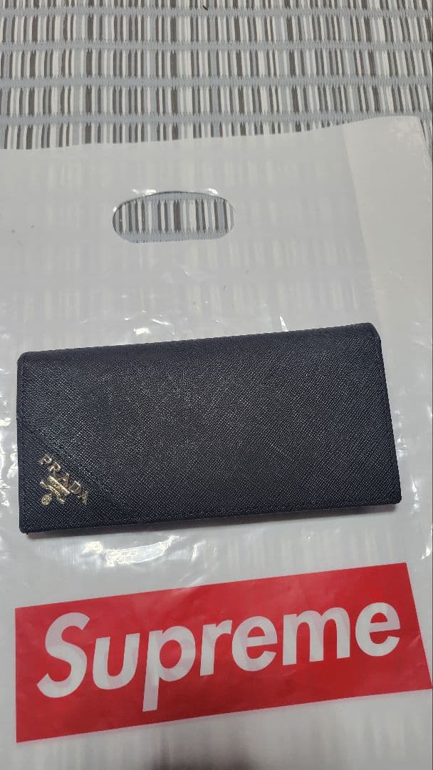 ス*カ様 PRADA サフィアーノ 長財布 ブラック