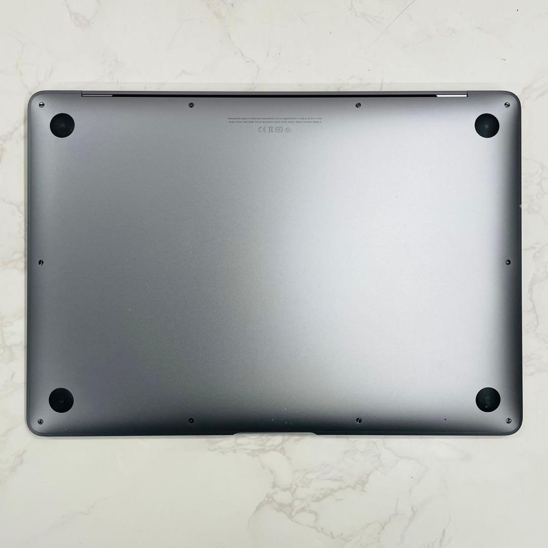 MacBookAir 13インチ 2020 M1 8GB 256GB