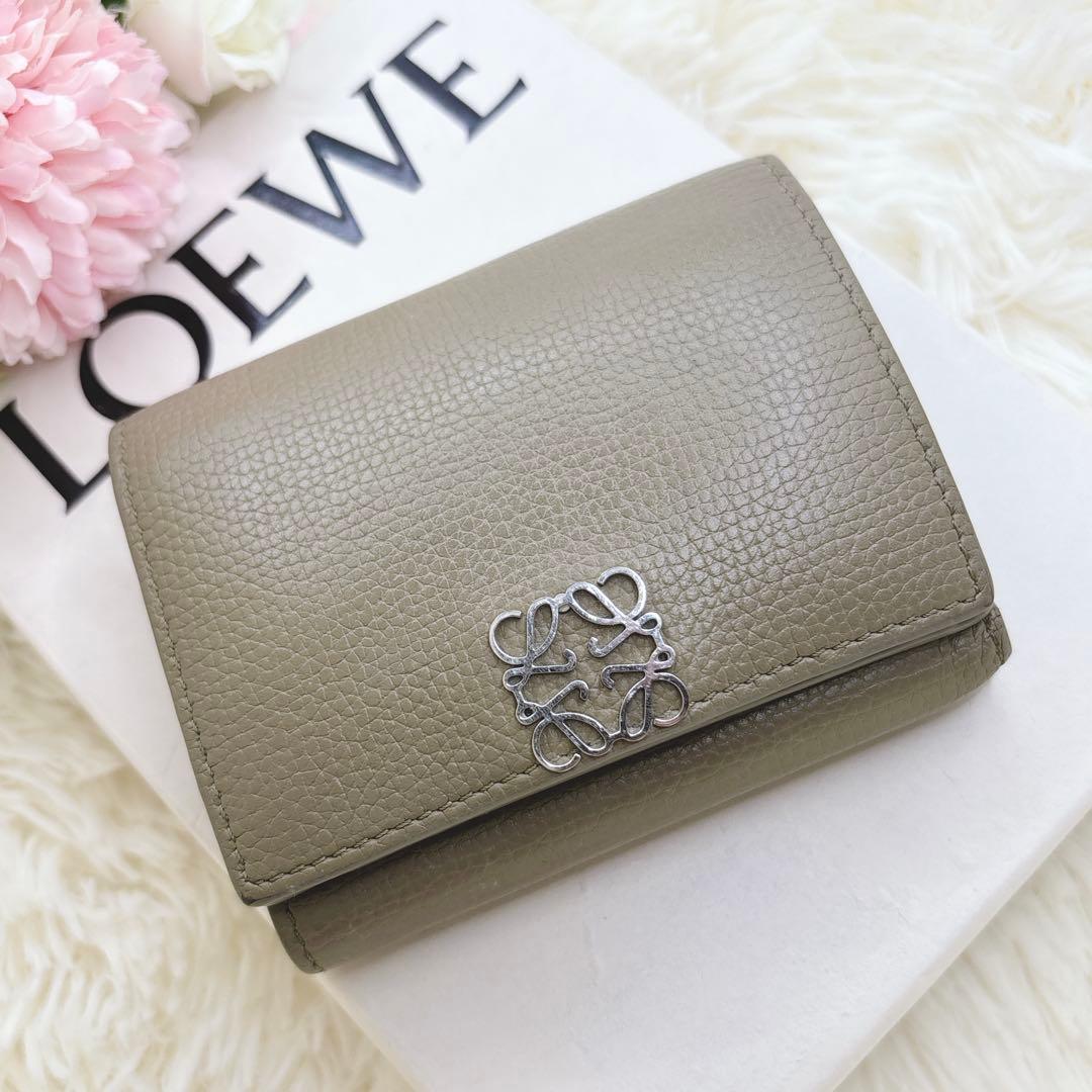 美品✨LOEWE アナグラム トライフォールド ウォレット 三つ折り財布