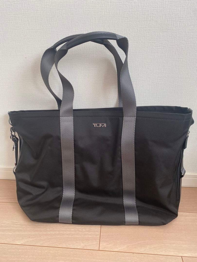 TUMI トートバッグ ブラック 未使用