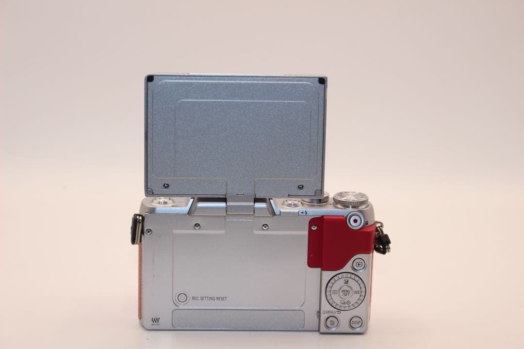 ★人気カラー★ショット数2910回★ LUMIX DMC-GF7 レンズキット