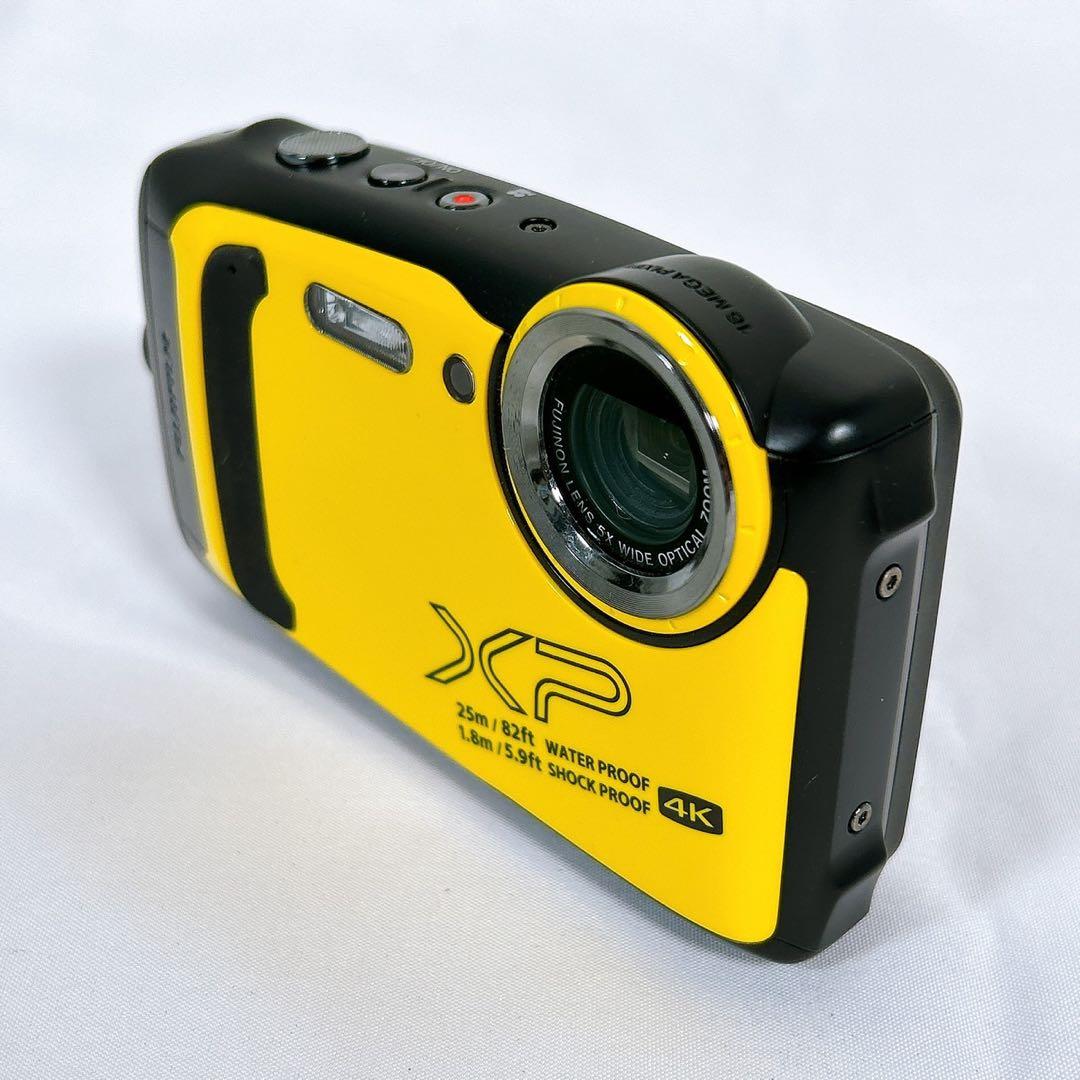 【美品】 FUJIfILm コンパクトデジタルカメラ 防水カメラ XP140