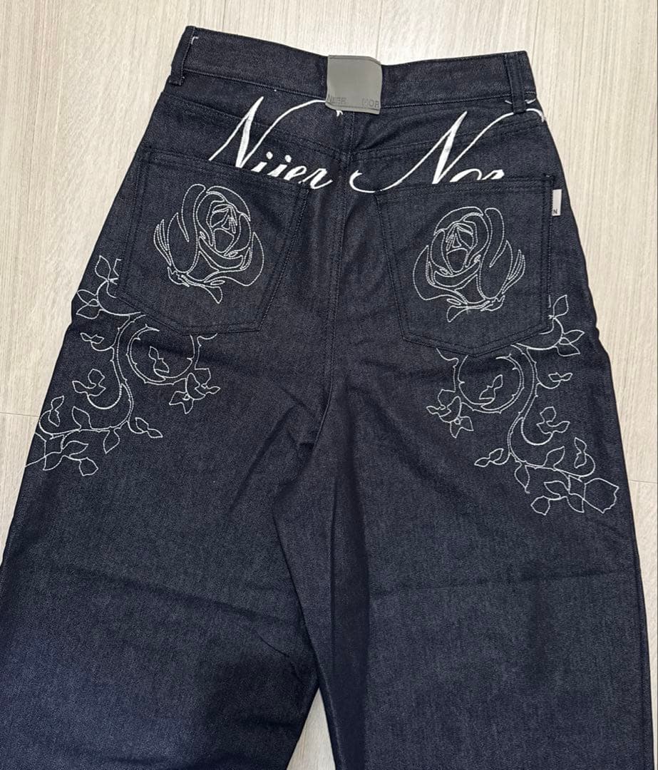 『NIIER NOR/ニア ノア』 ローズバルーン デニムパンツ