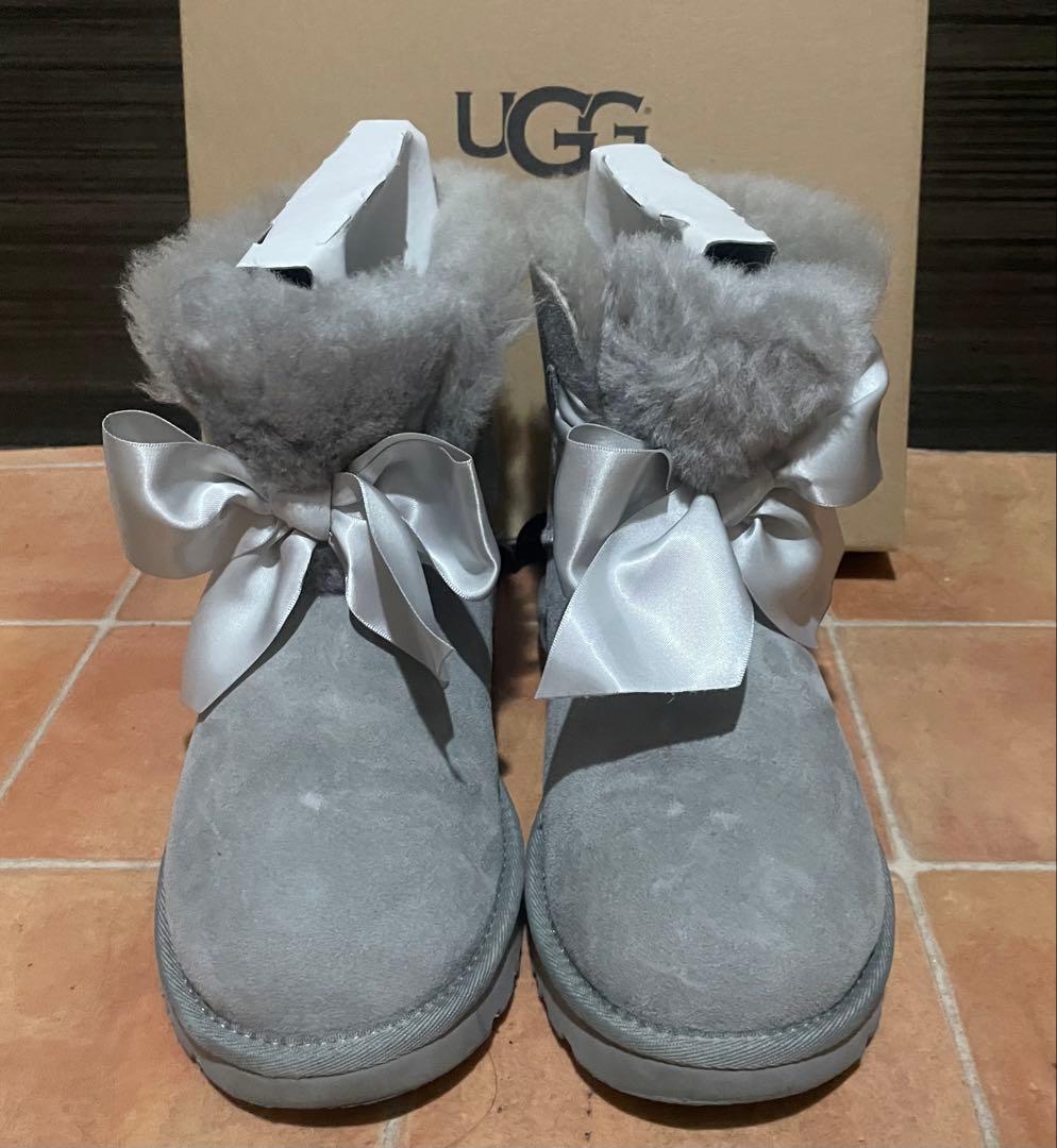 靴 UGG W GITA BOW MINI 24.0