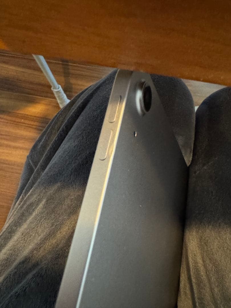 明日まで安くします。 Apple iPad Air M3 128Gバイト