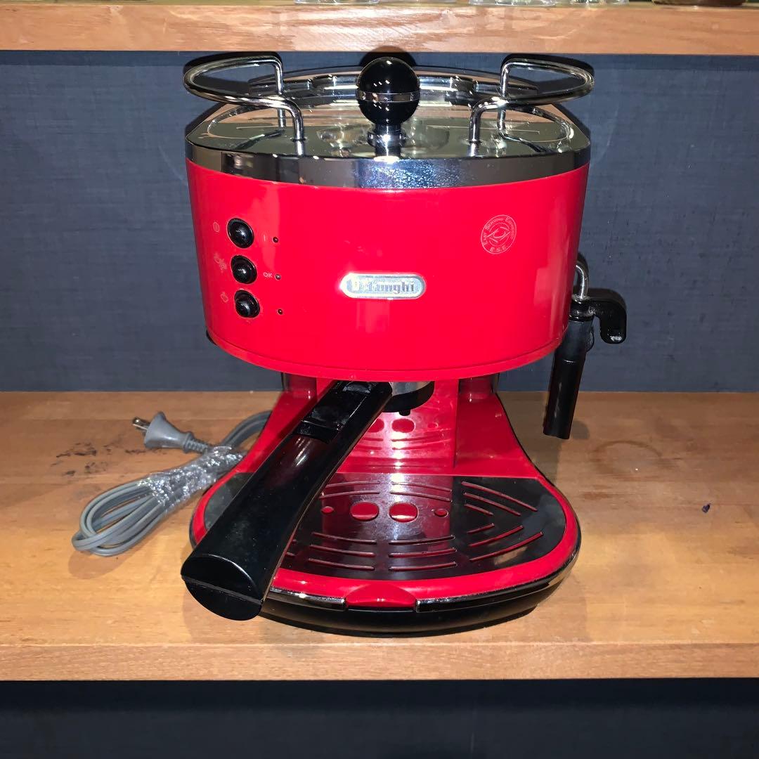 デロンギ　エスプレッソ・カプチーノメーカー　レッド