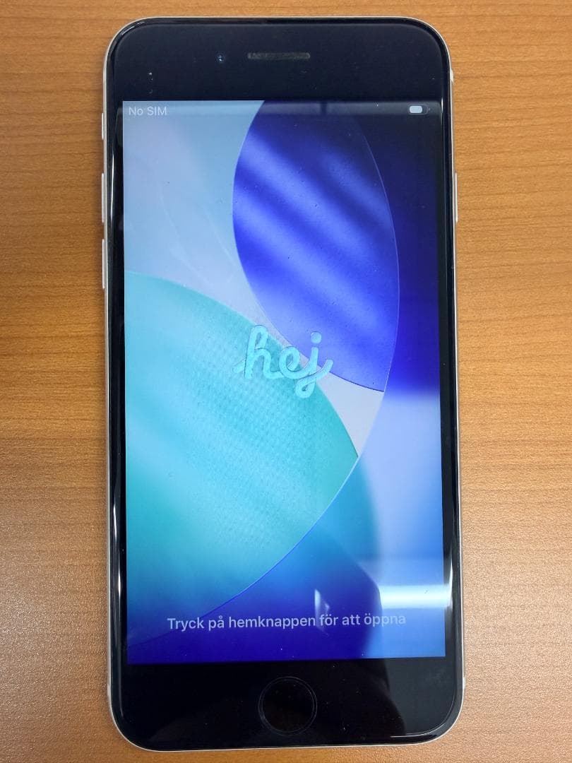 S*✨様 動作確認済 iPhone SE 第3世代 A2782 ID UY67L