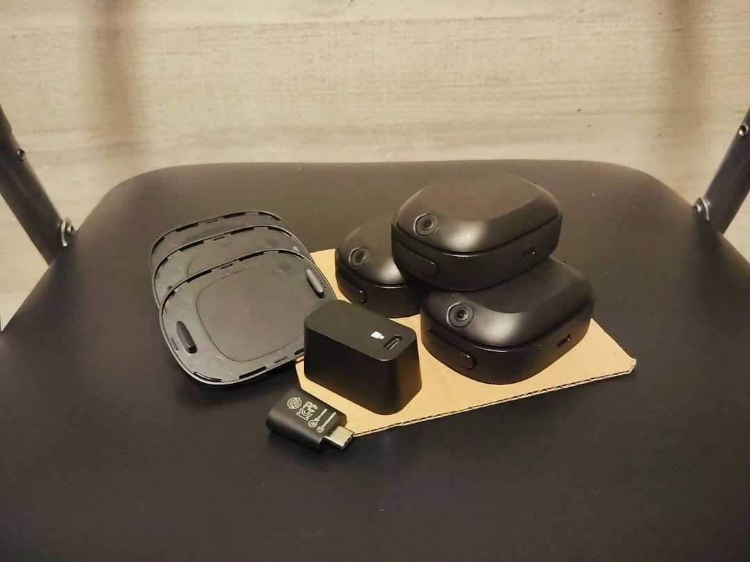 VIVEトラッカー (Ultimate) 3+1 キット