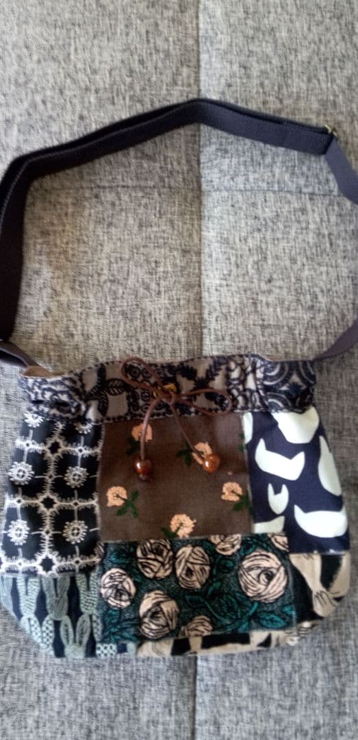 専用　新品ミナペルホネン ドローストリングバッグ foresttile　巾着