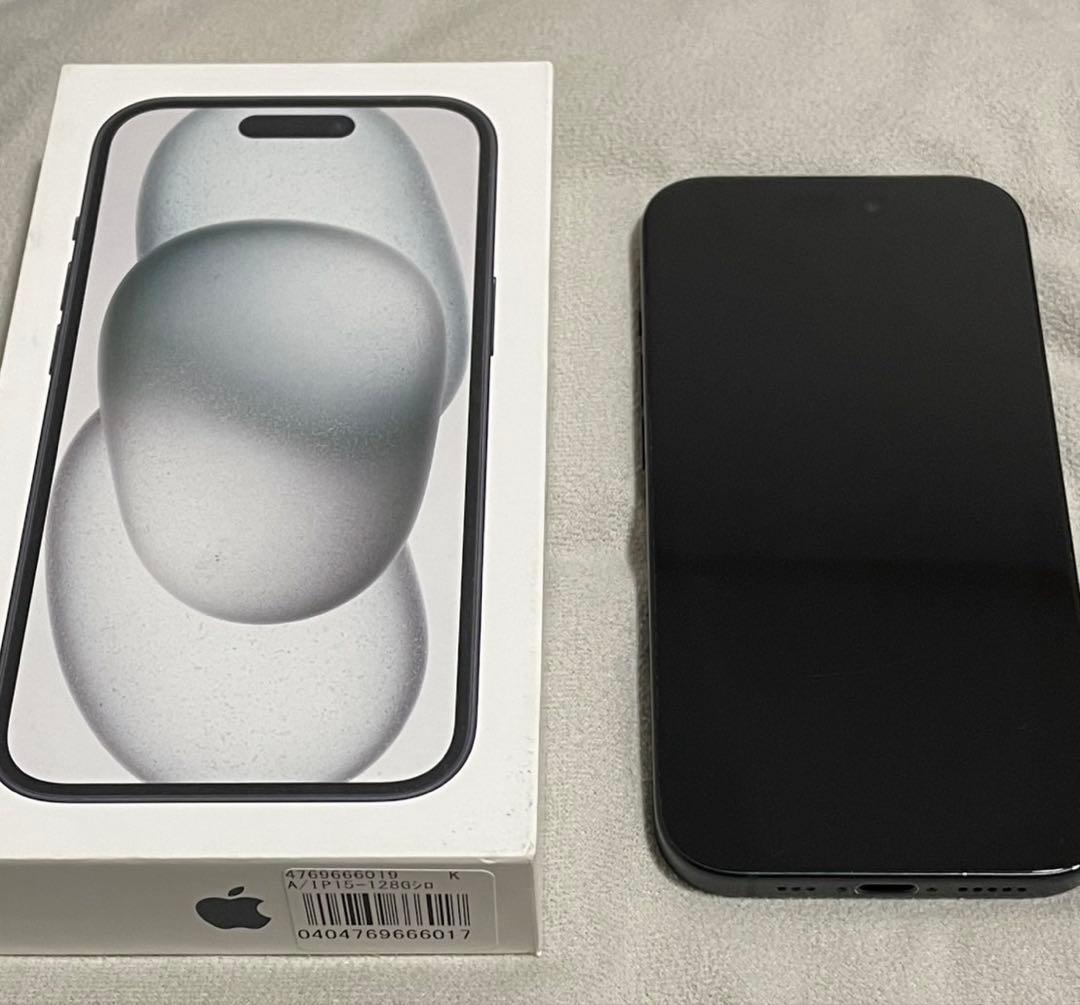 Apple iPhone 15 スペースグレー 本体