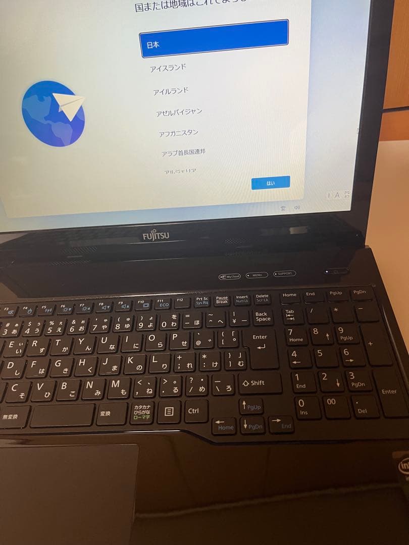 富士通 ノートパソコン Windows11 メモリ8GB SSD オフィス