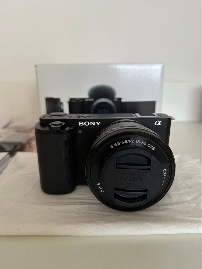 SONY デジタル一眼カメラ【VLOGCAM ZV-E10】