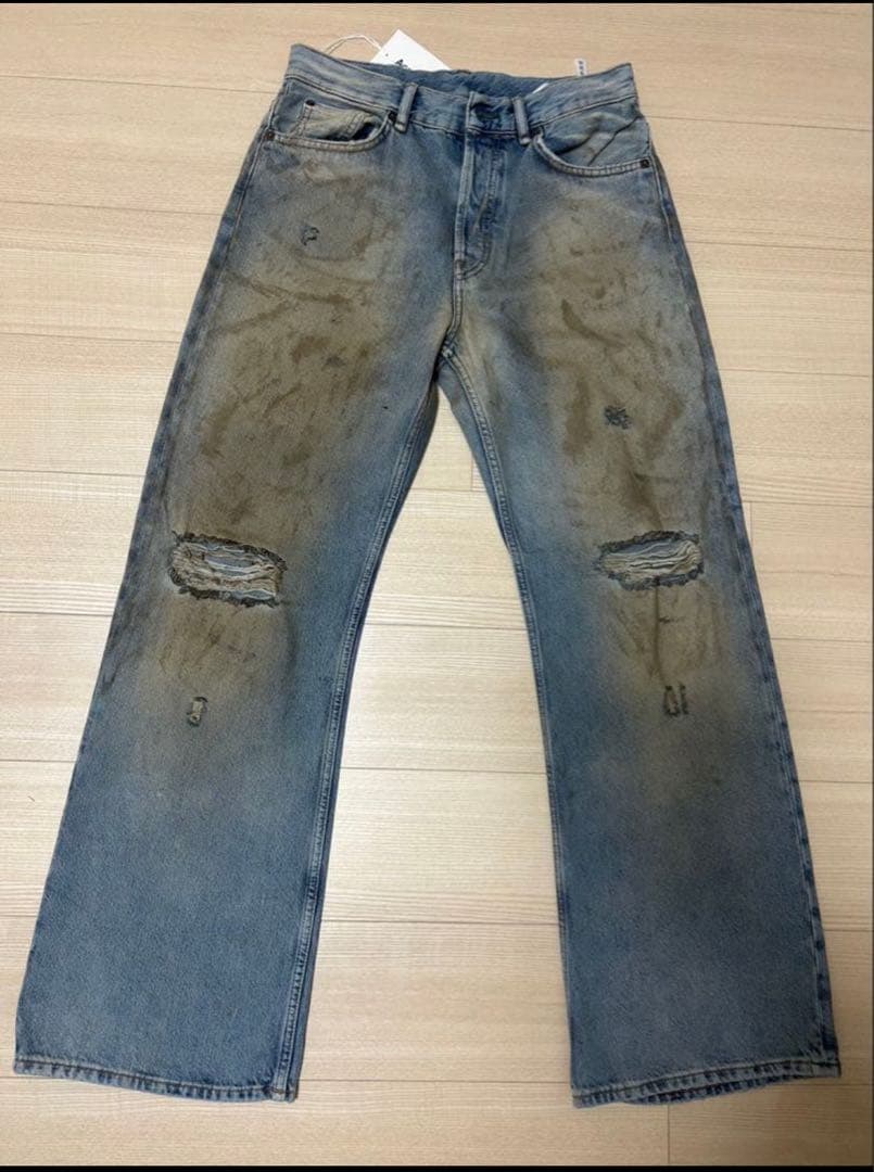 新品　Acne Studios ルーズフィットジーンズ - 2021M