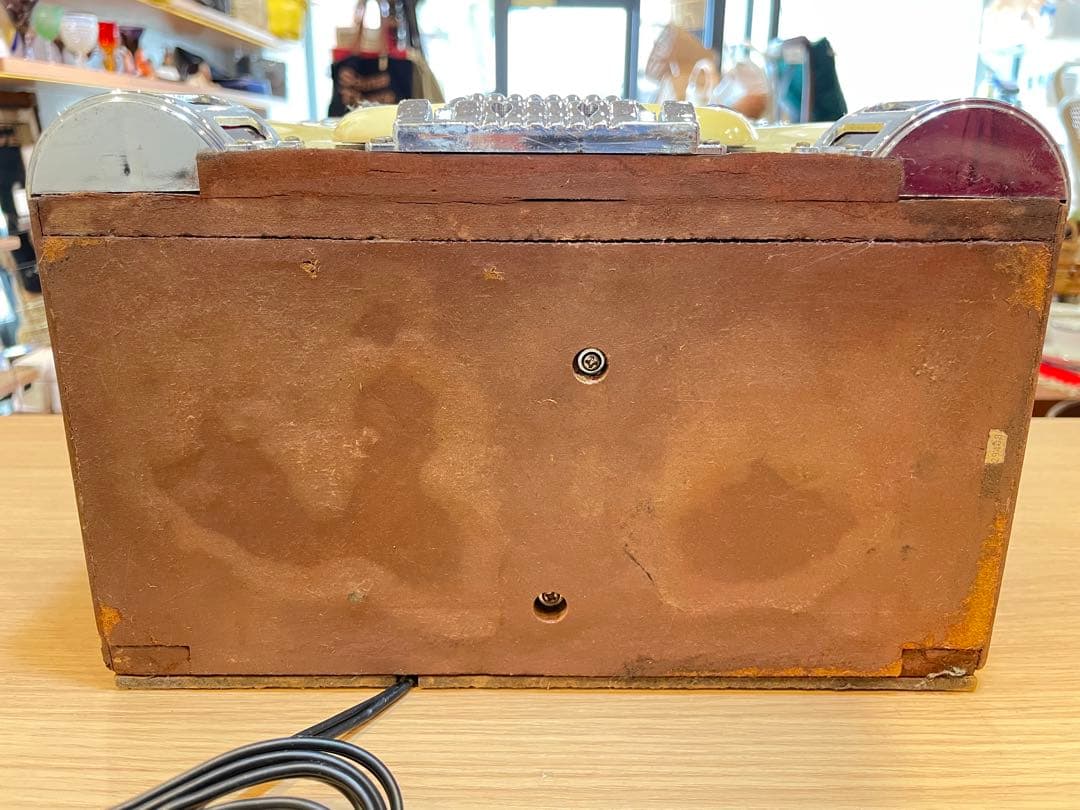 引取り推奨B7126【ウィンテック】 ジュークボックス型CDラジオ アンティーク