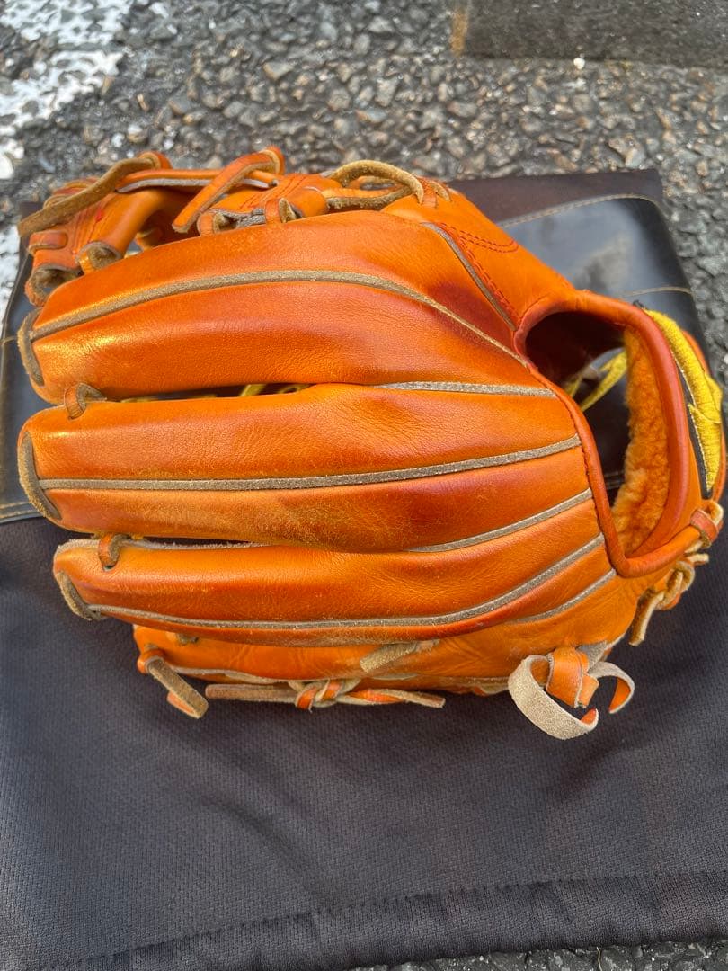 ミズノプロ　坂本モデル