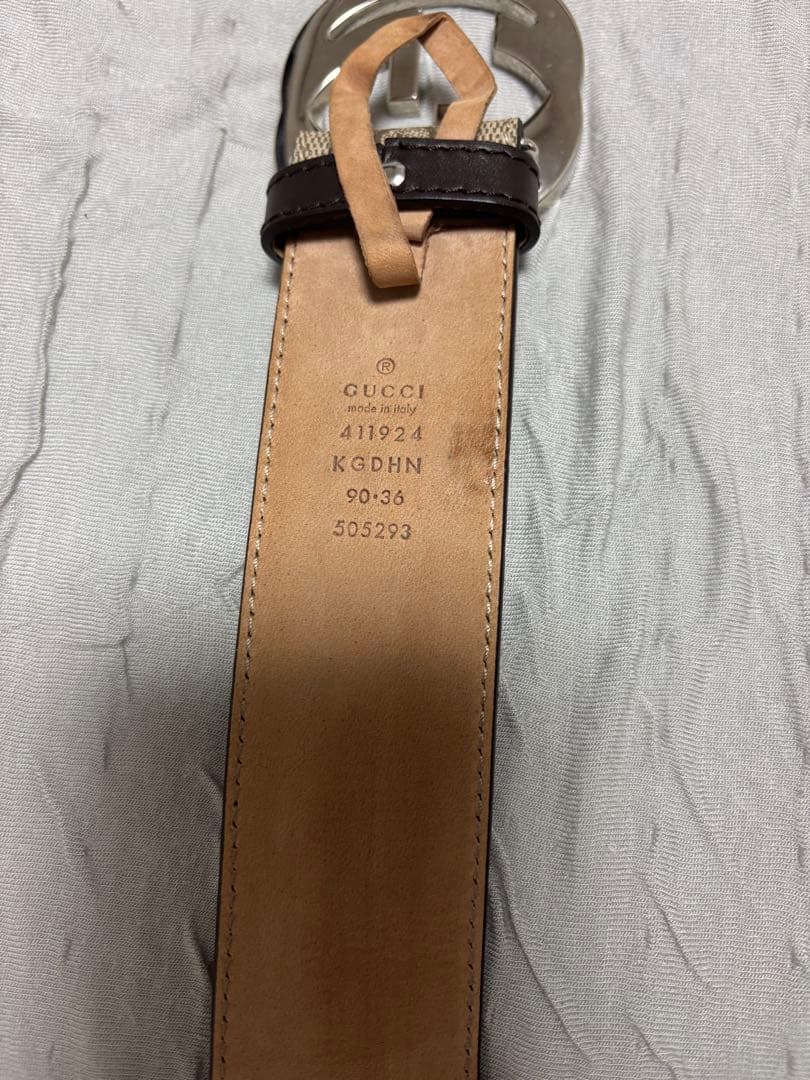 GUCCI ベージュレザー ベルト 90-36