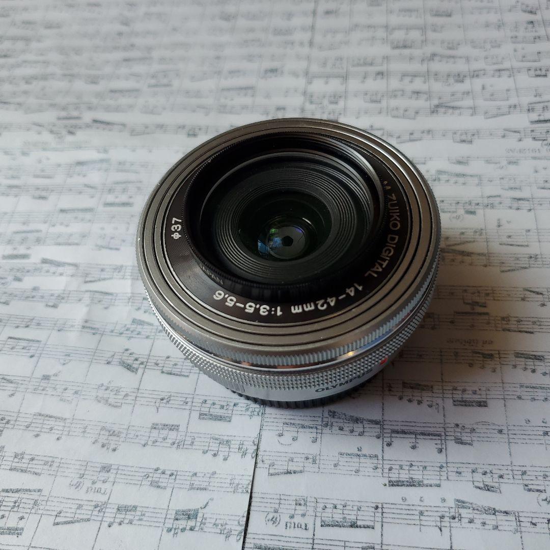 オリンパス　作動品 14-42mm パンケーキレンズ　フィルター付