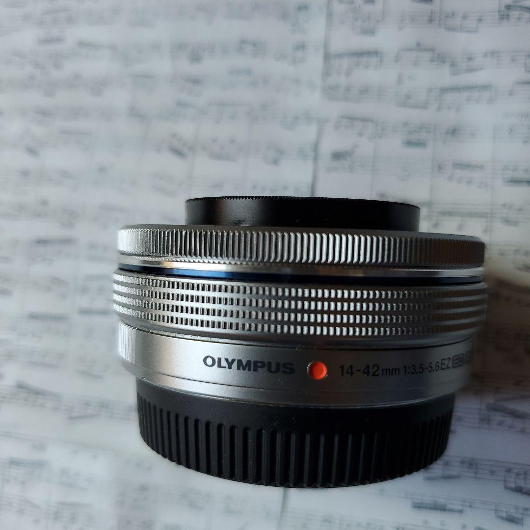 オリンパス　作動品 14-42mm パンケーキレンズ　フィルター付