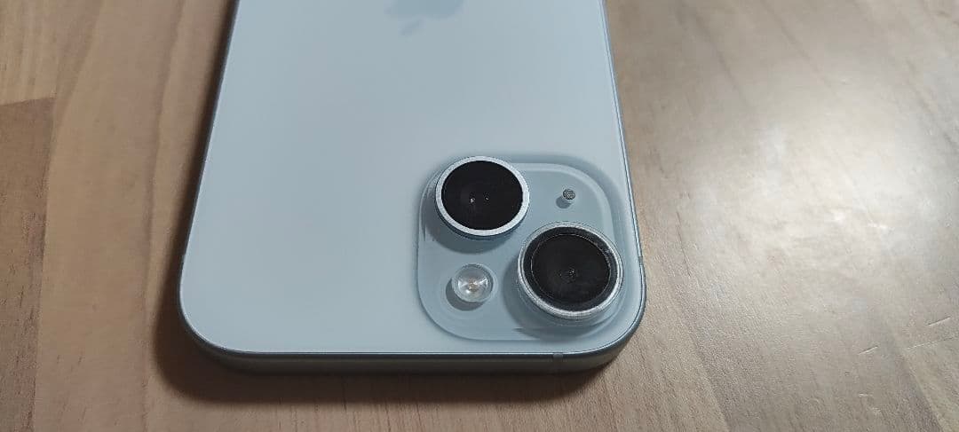 Apple iPhone 15 ブルー