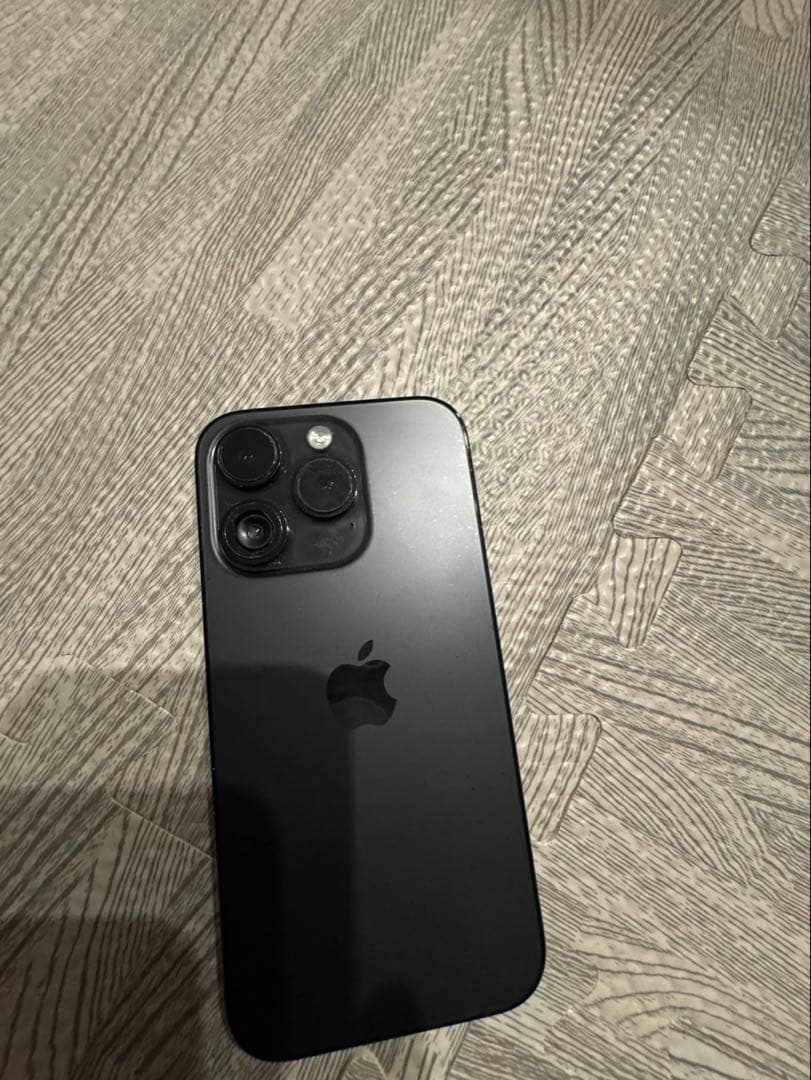 Apple iPhone 14Pro グラファイト