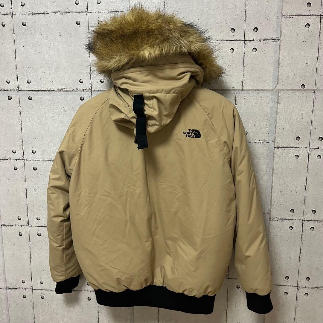 【海外限定】【ホワイトレーベル】ノースフェイス　ダウンジャケット　レディースM