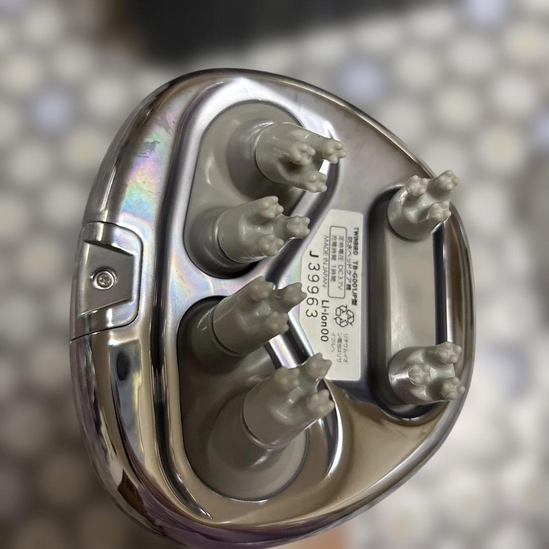 新品‼️TWINBIRD ツインバード　ヘッドケア マッサージ器 防水　シルバー
