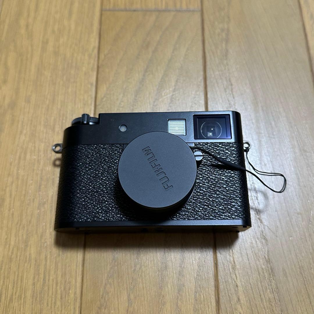 FUJIFILM Xhalf black メモリーカード付き