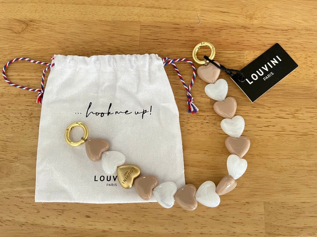 〈週末限定値下げ中〉【LOUVINI】 ハンドストラップ　BEIGE-WHITE