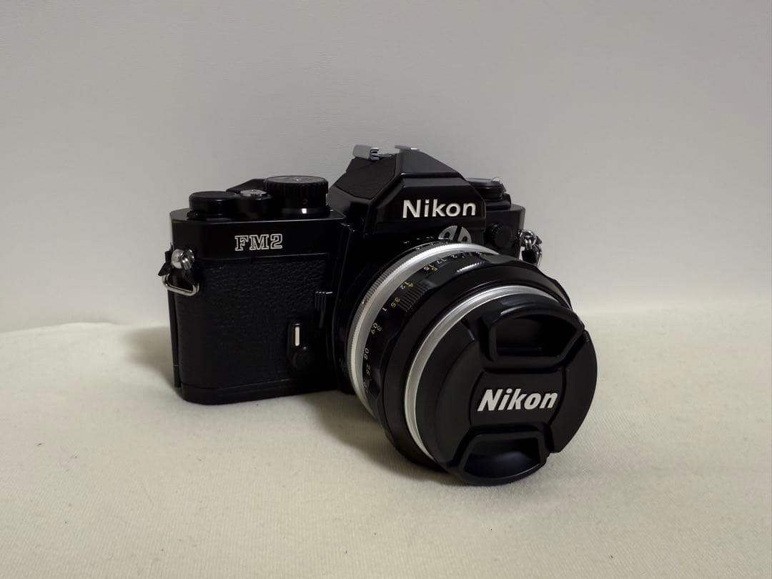NikonNewFM2フィルムカメラ/ Nikkor S-auto 50/1.4