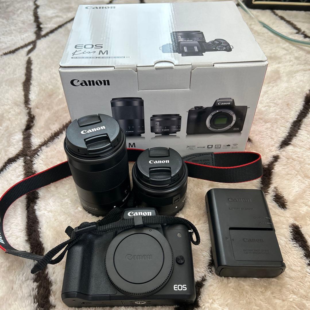 Canon EOS KissM ダブルズームキット ブラック 箱あり