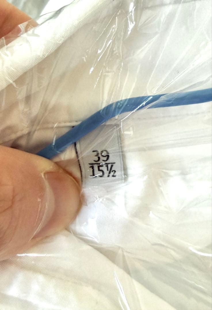 Valentino ホワイト長袖シャツ 39/15½