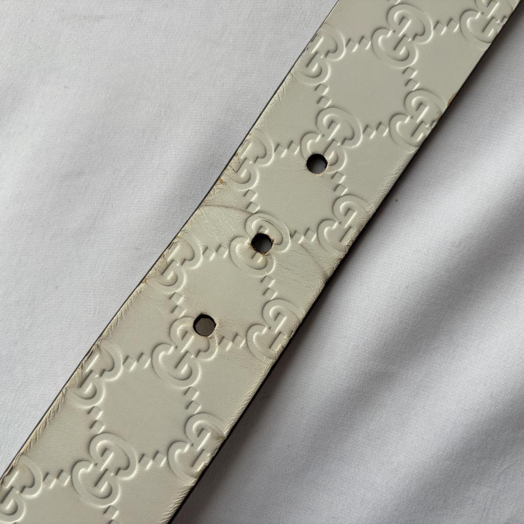 良品 GUCCI グッチ シマ レザーベルト 型押し ホワイト 80-85