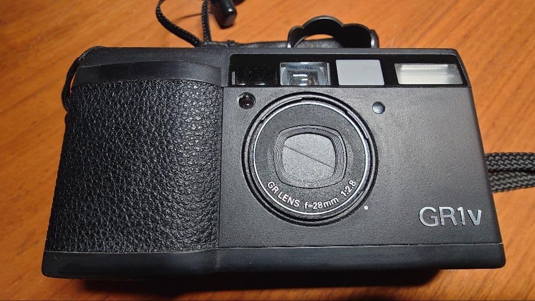 RICOH GR1V DATE　 コンパクトフィルムカメラ