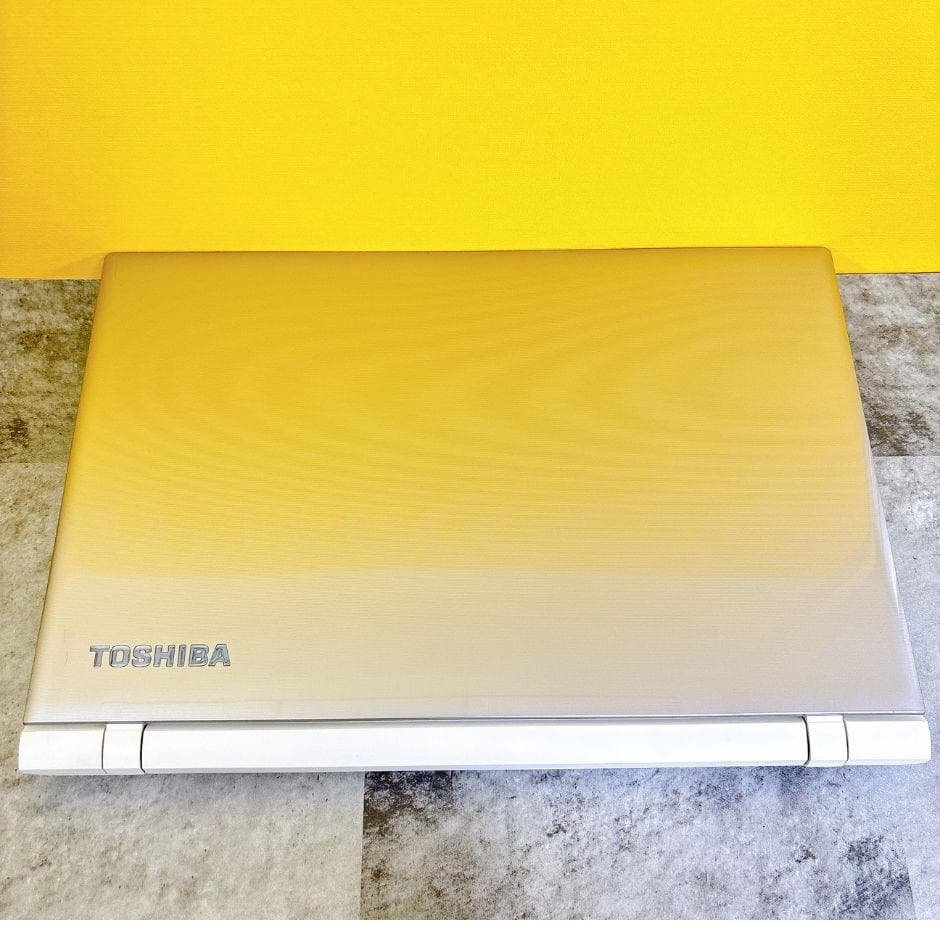 ⅰ5✨新品SSD✨カメラ付き薄型ノートパソコン ブルーレイ フルHD Win11