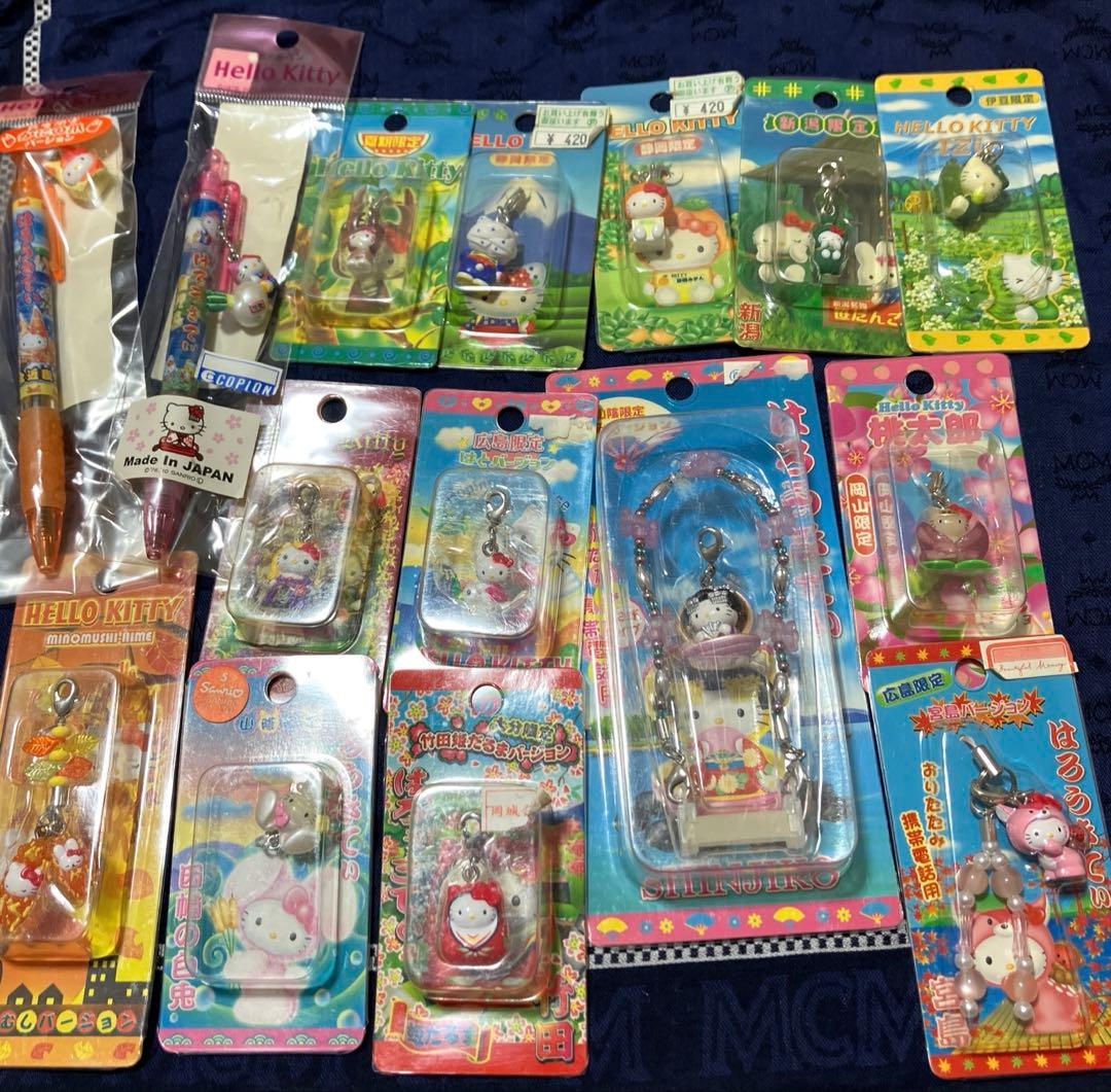 サンリオグッズまとめ売りご当地キティ