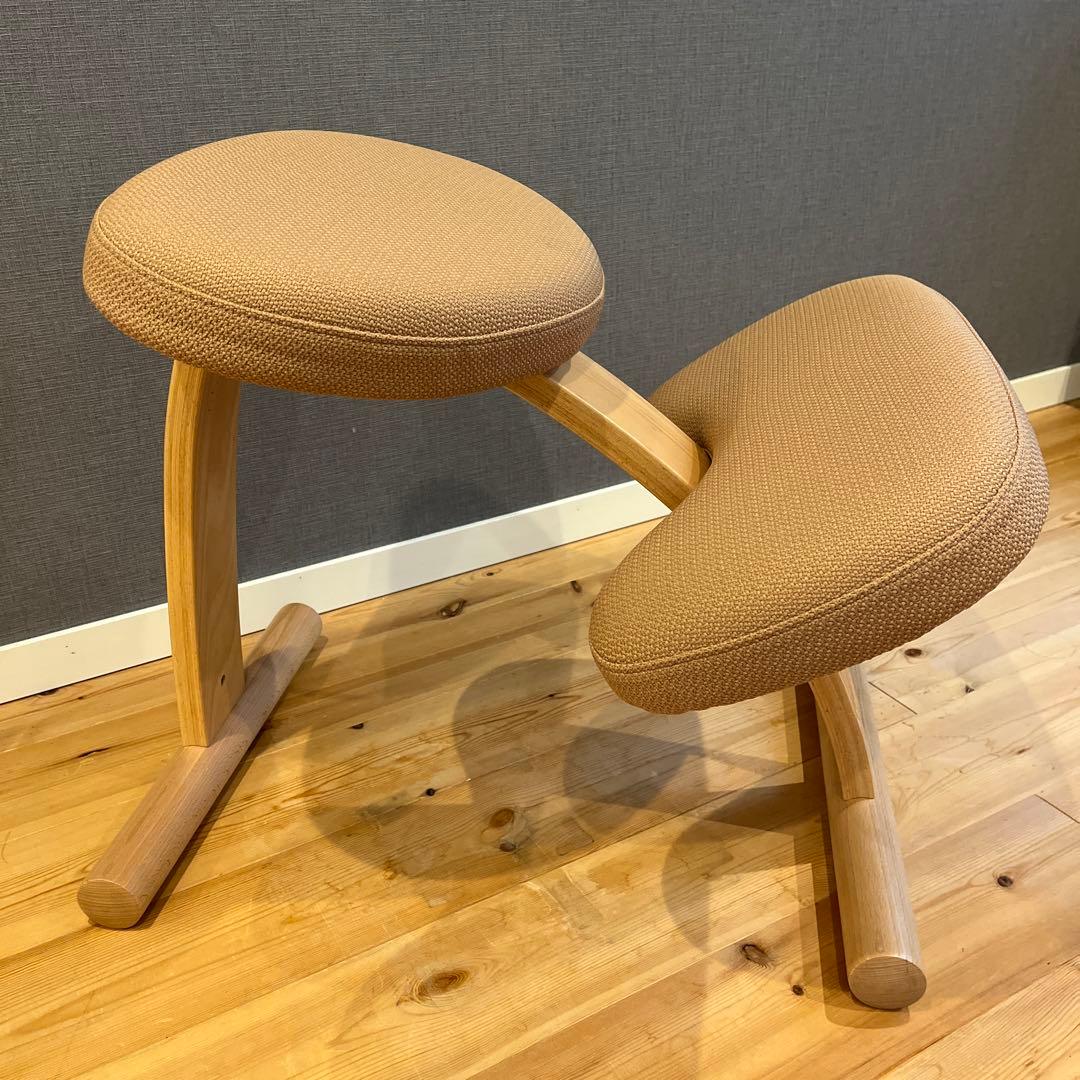 リボ社 バランスチェア イージー :ベージュ（座椅子スペアーカバー付き）