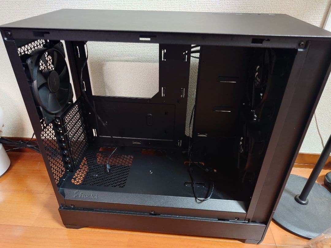 PCケース(自作PC用) Fractal Design Pop Silent Black Solid