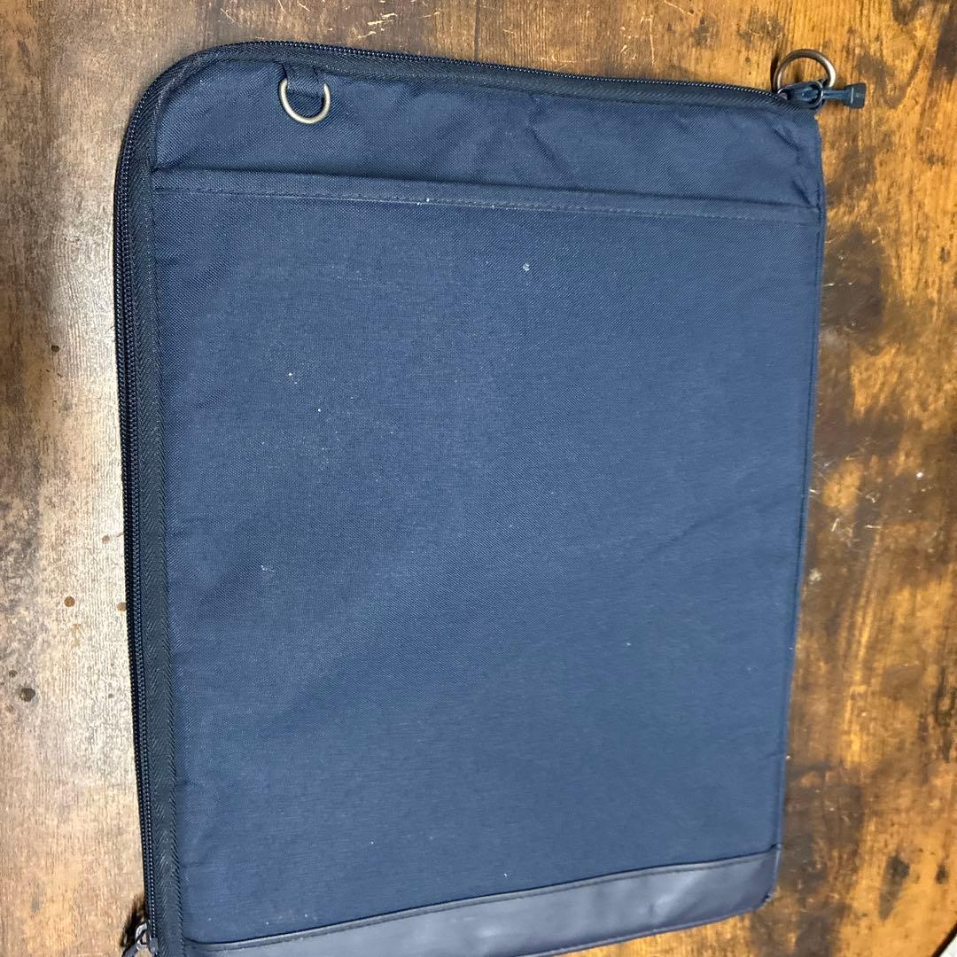 MacBook本体 MacBook Air 11 2015 i5/8GB/128GB