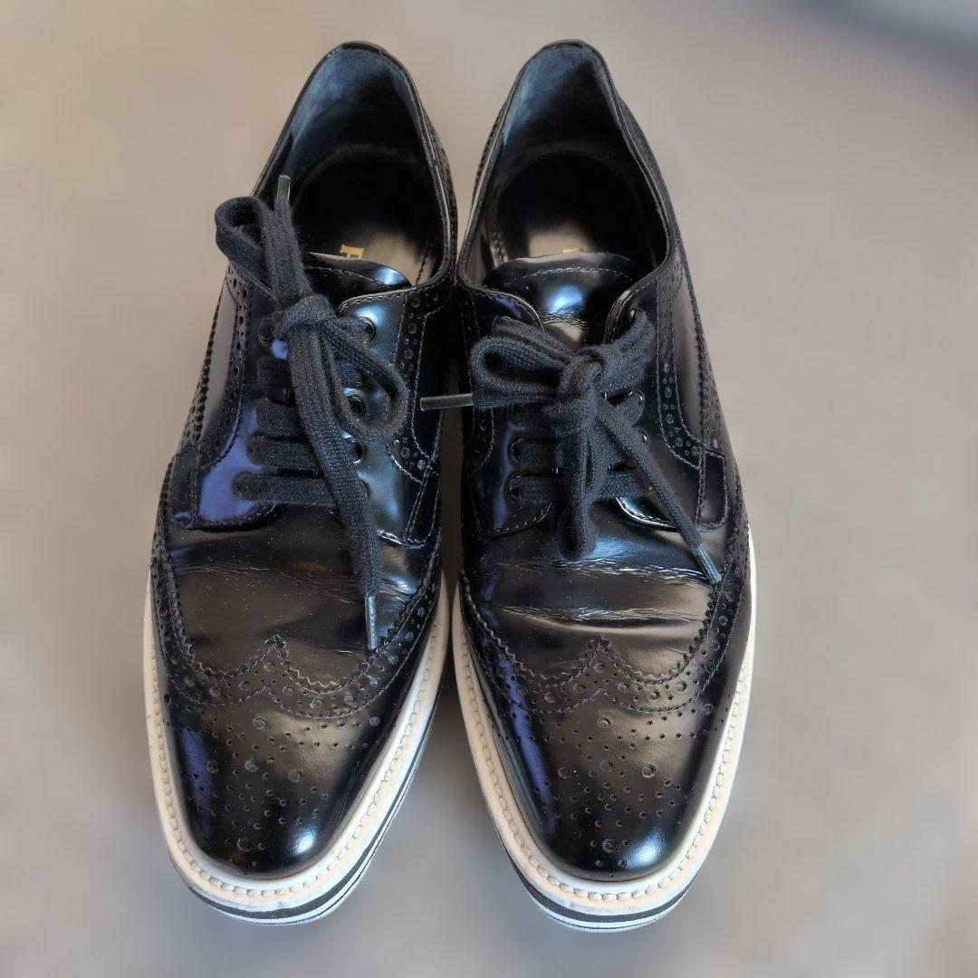 PRADA ブラック レースアップシューズ 厚底 レディース