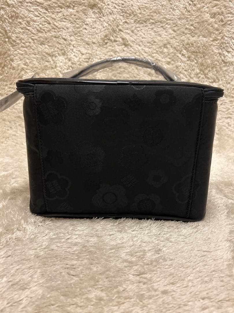 MARY QUANT マリークワント　デイジー メークアップ ボックス