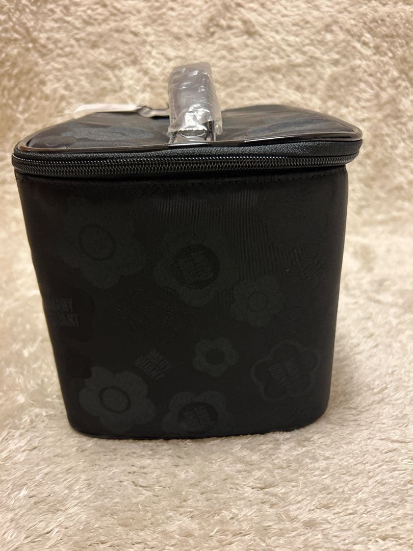 MARY QUANT マリークワント　デイジー メークアップ ボックス