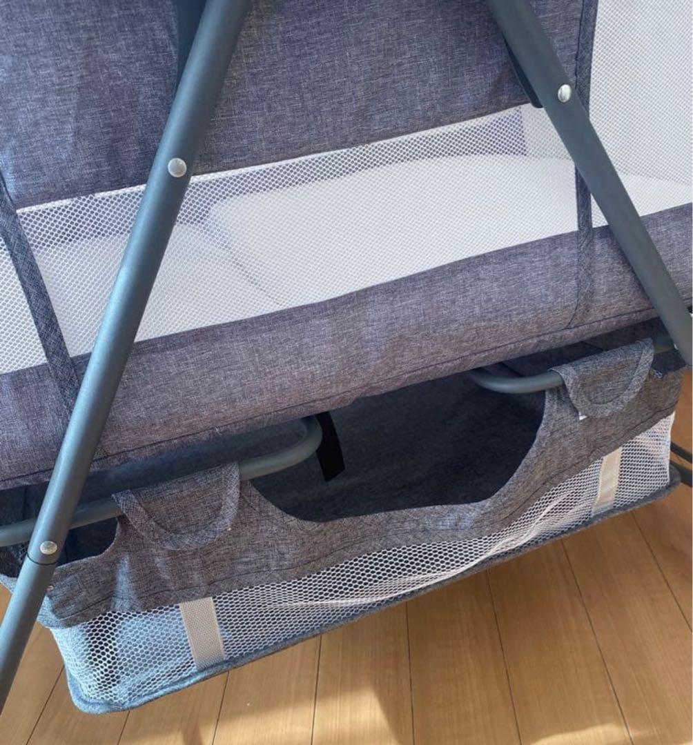 【美品】UBRAVOO ベビーベッド 折りたたみ キャスター付き