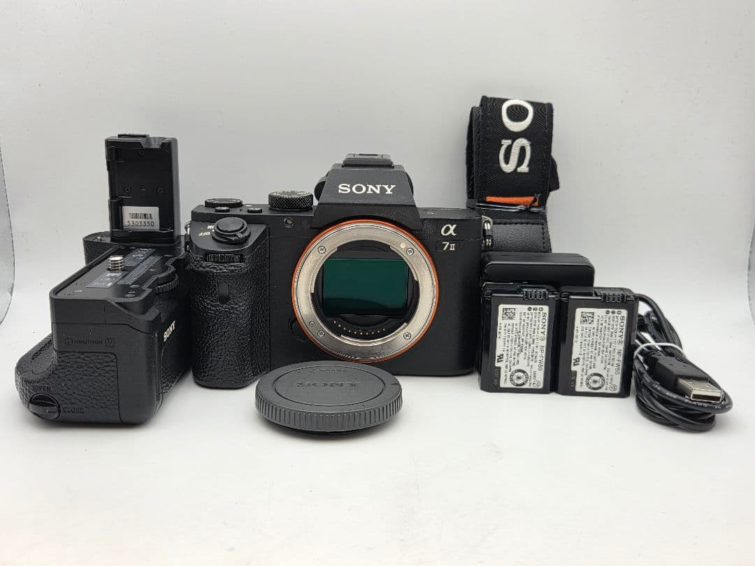 SONY α7 II ボディ & VG-C2EM 付属 ミラーレス一眼カメラ