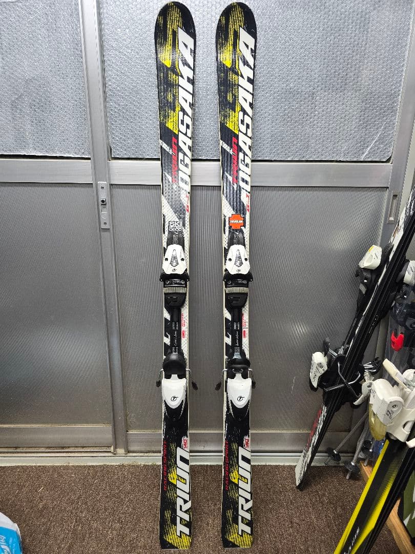 OGASAKA TRIUN G-J 140cm 子供スキー板　調整ビンディング