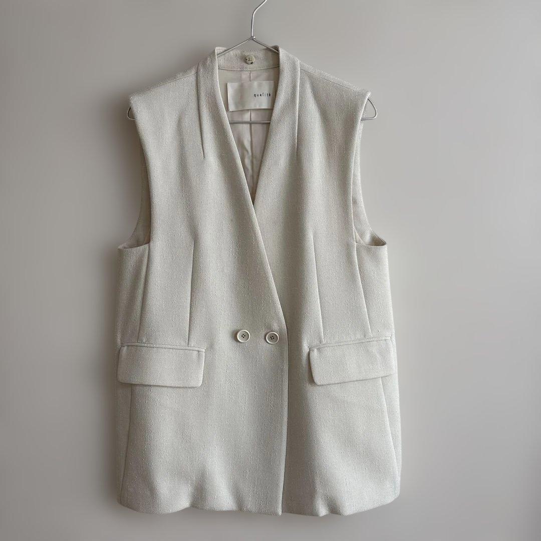 カリテ　ツィード　ジレ