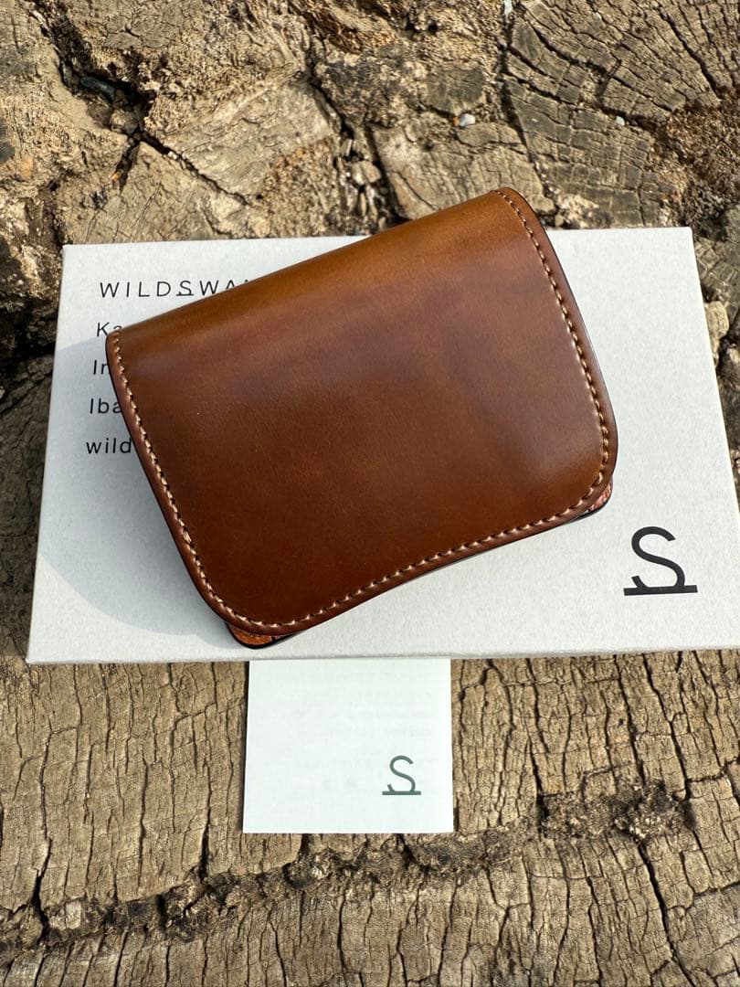 【未使用新品】ワイルドスワンズ　パーム　ホーウィンコードバン×型押しサドル